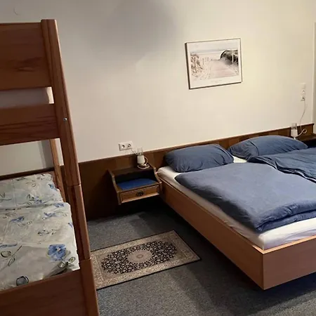 Spacious Holiday Home In Niedernsill , Cleaning Included *