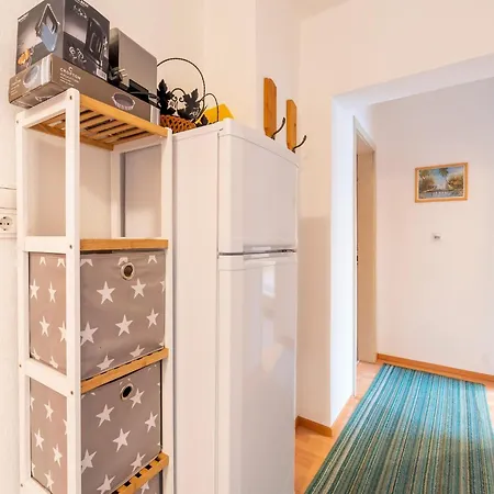 Holiday home In Lengdorf Near Slopes, Cleaning Included Niedernsill